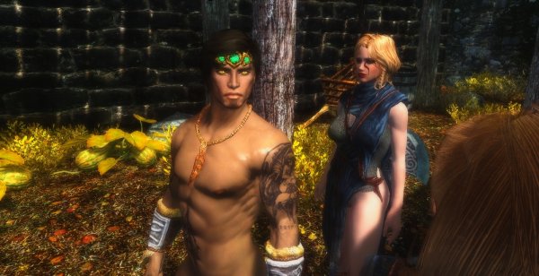 Эйран "отрабатывает" свою привлекательность :)