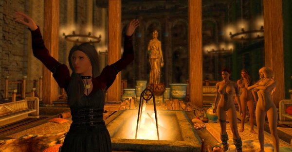 Танцовщица, звуки струн, тепло...