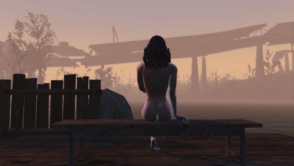 Ева встречает рассвет на набережной Альянса