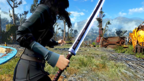 Моя приготовилась, взяла катану..