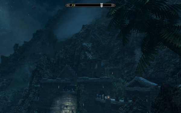 Крепость вросла в скалы