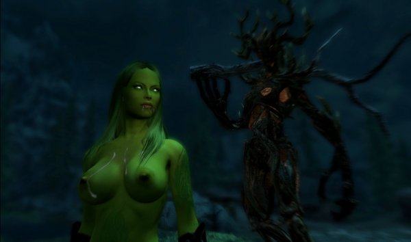 Грина и матриарх. Скайрим