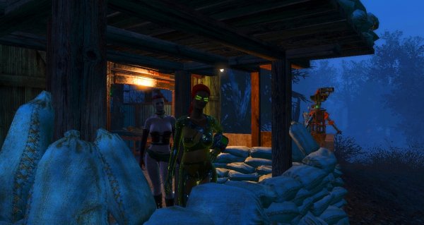 Кейт  приглядывает за Мулл. ;)