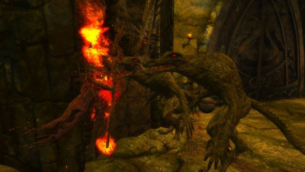 Даэдроты пресуют драконьего жреца! Skyrim