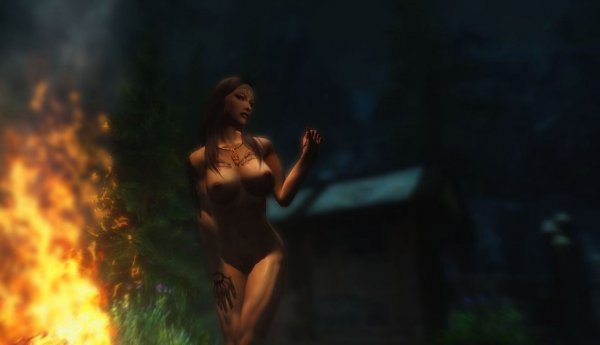 Из серии "Велена у костра". SkyrimLE
