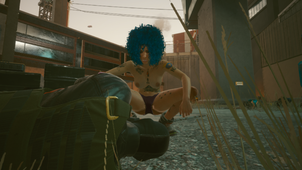 Вика:-"Говори где моя одежда, и я сохраню тебе жизнь".