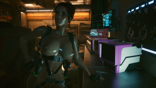 Панам в своей мастерской.