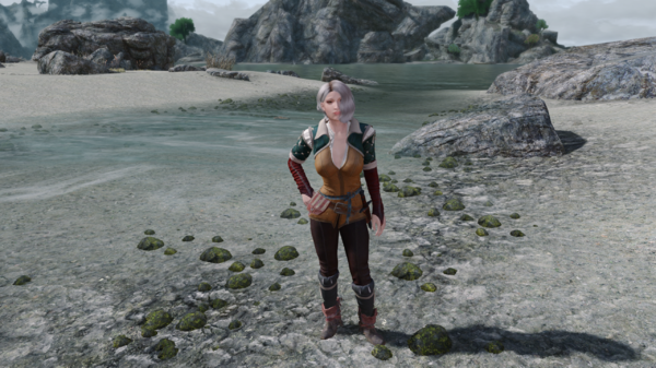 надо бы ей купальник хороший подарить...