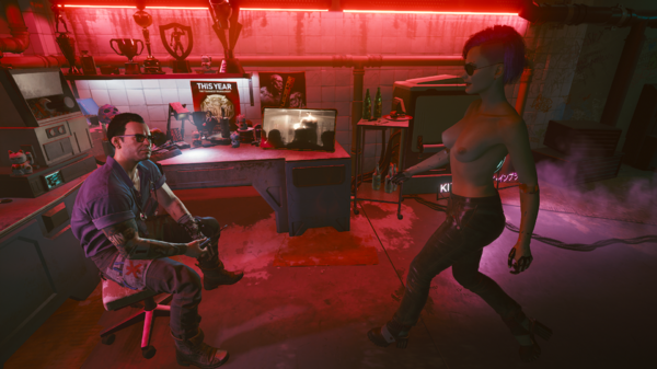 Ви пришла к Виктору отдать долг.