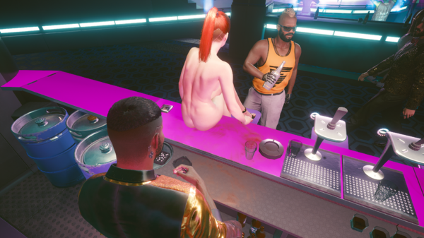 Ви впустили за стойку бара и на первом этаже.