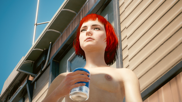 Сравнительно симпатичная и молодая подруга Ви.