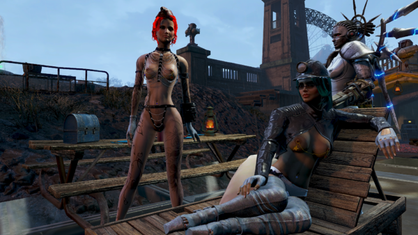 Алиса в новом нижнем белье Валькирия и Ада.