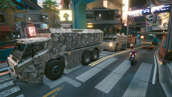 Ви:-"Два грузовика с оружием и без охраны?!".