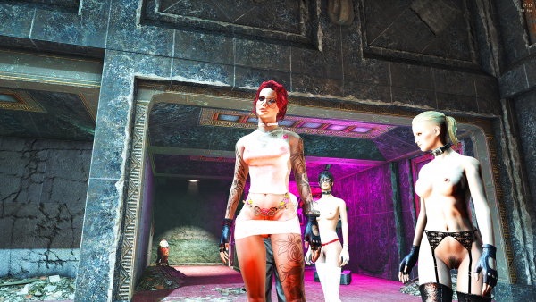 Vamp в новой мини юбке.