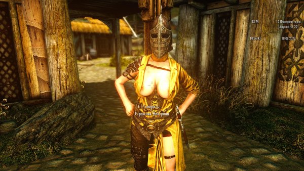 А вот со стражниц надо снять шлемы