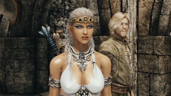 Ника в таверне Солитьюда.