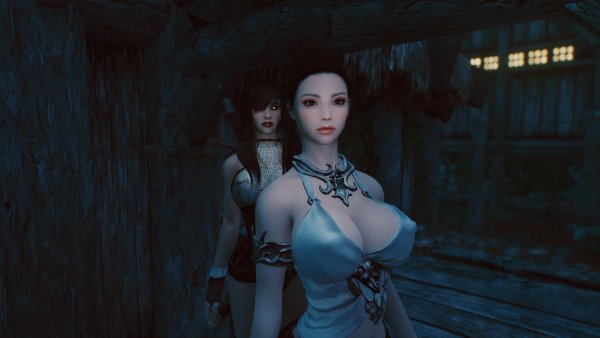 ДИАНА с подругой вампирочкой..