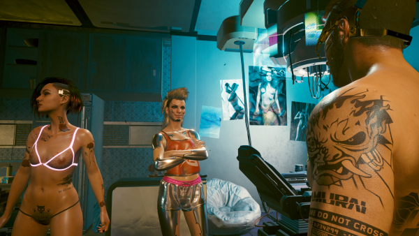 Эксклюзив.  Ви, Джуди и Беатрис Эллен Триест.