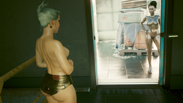 Ви с пышными формами и бронзовая Панам.