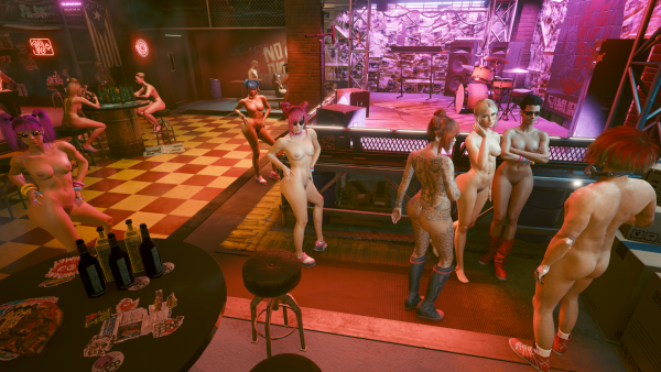 Пёрпл Форс,  Блю Мун, Ред Менес и флиртующая Ви.