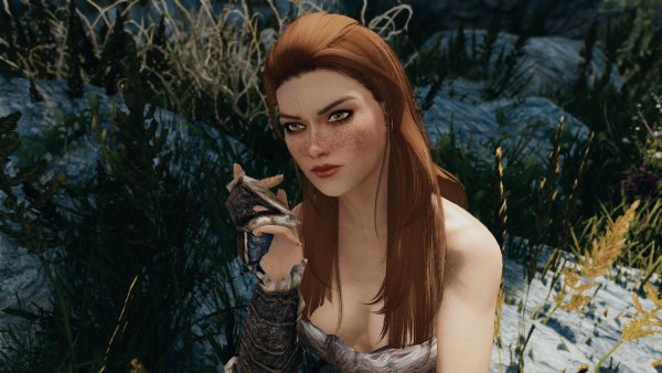 Ракель, из стаи Морозной Луны.