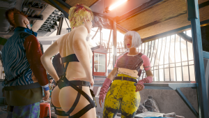 Ви и привлекательная блондинка на рынке.