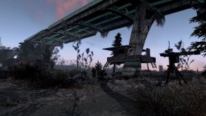 Построила домик на свае моста..